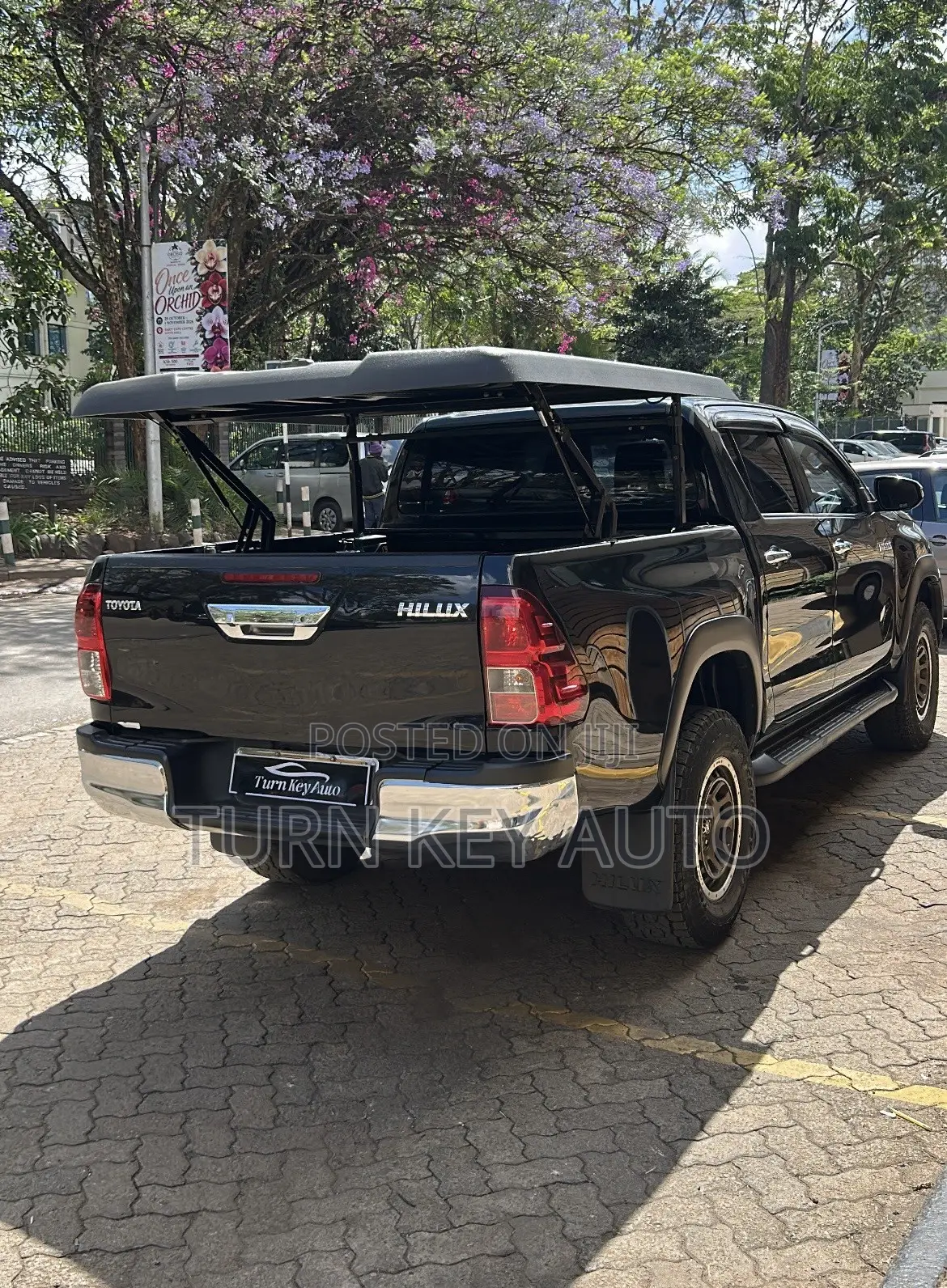 Toyota Hilux 2018 Black
