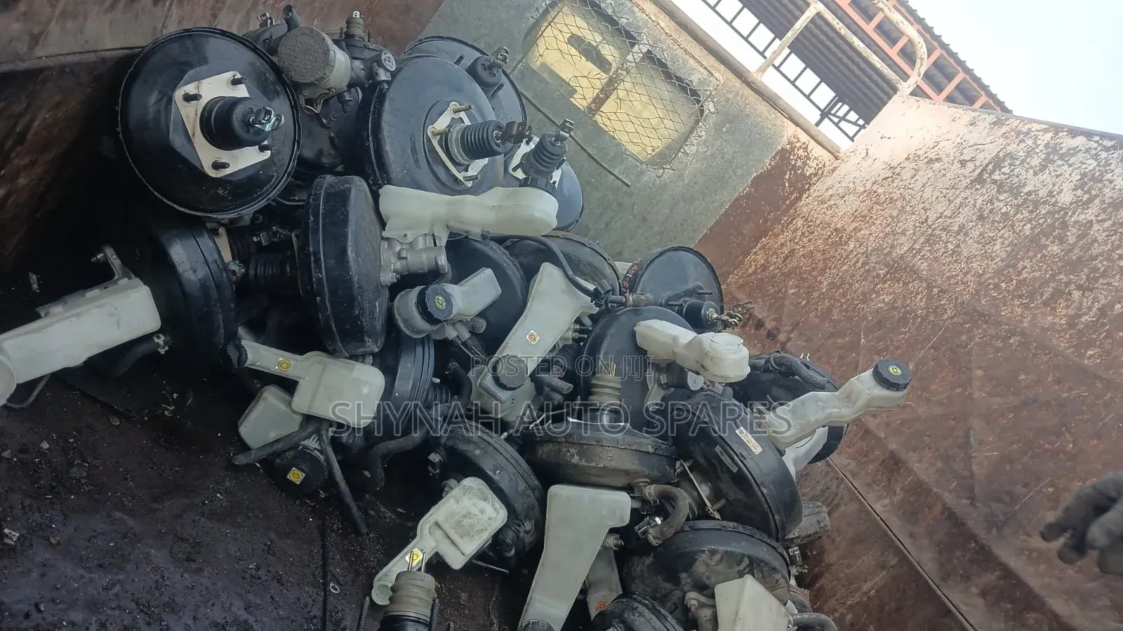 Brake Booster and Master Cylinder Mazda Demio and Nissan Note