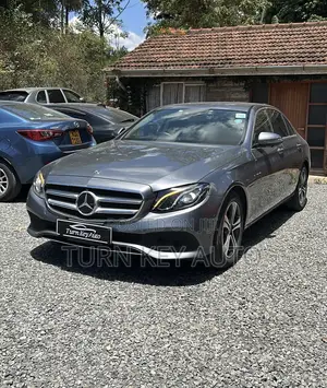 Mercedes-Benz E200 2019 Gray