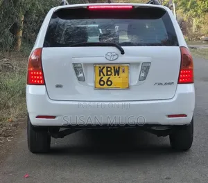 Toyota Corolla Fielder 2006 White