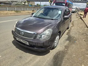 Nissan Bluebird 2008 Brown