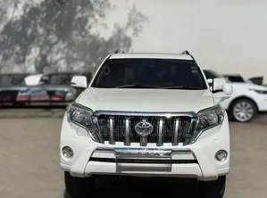 Toyota Land Cruiser Prado 2016 White