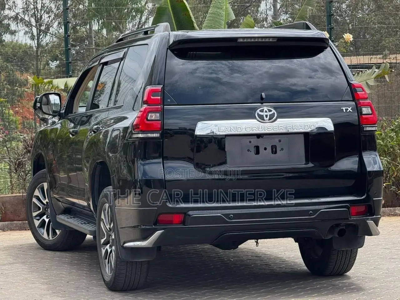 Toyota Land Cruiser Prado 2.7 2021 Black