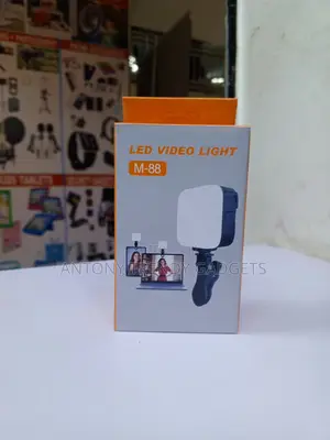 M-88 Warm and Cool White LED Photography Fill Light