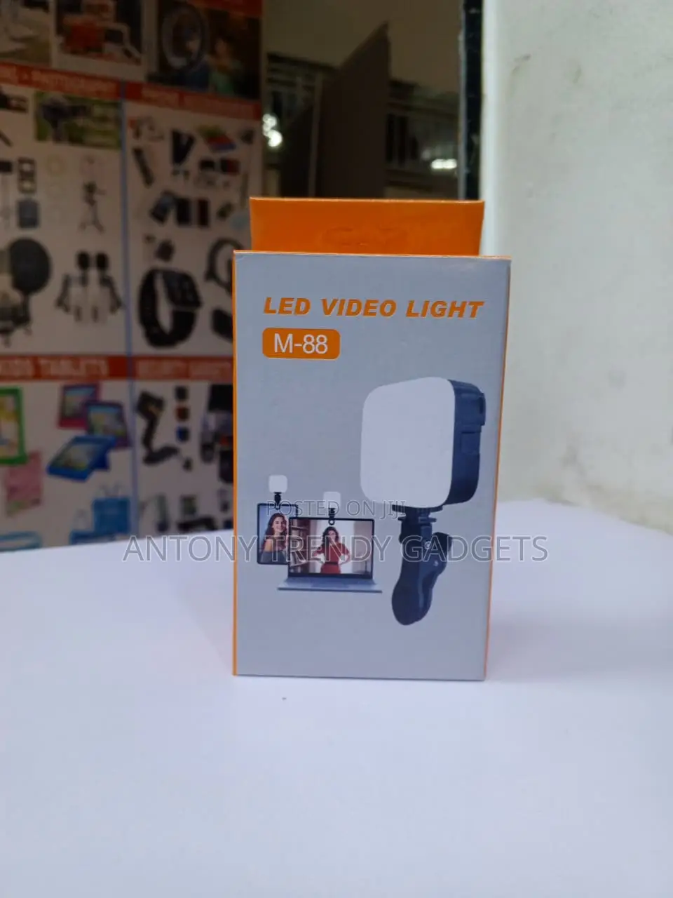 M-88 Warm and Cool White LED Photography Fill Light