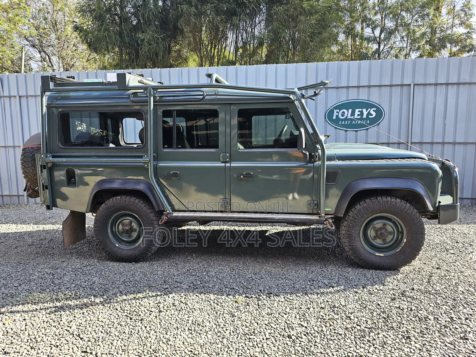 Land Rover Defender Puma 110 2.4 TD 2011 Green