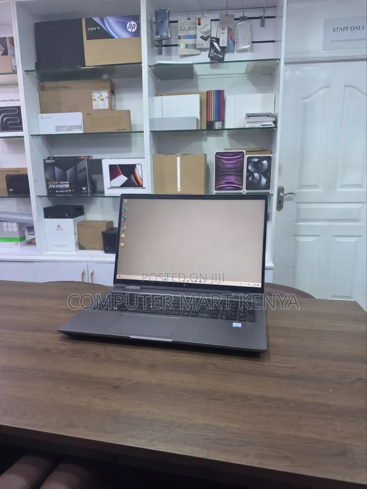 Laptop HP ZBook Studio 16GB Intel Core Ultra 7 SSD 512GB