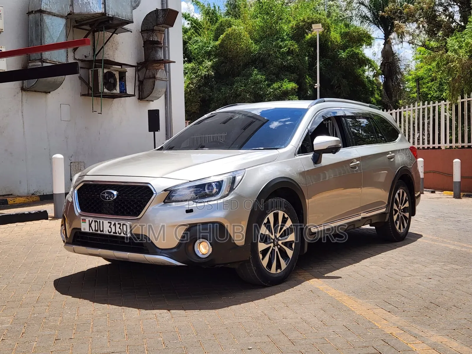 Subaru Outback 2.5i AWD 2019 Gold