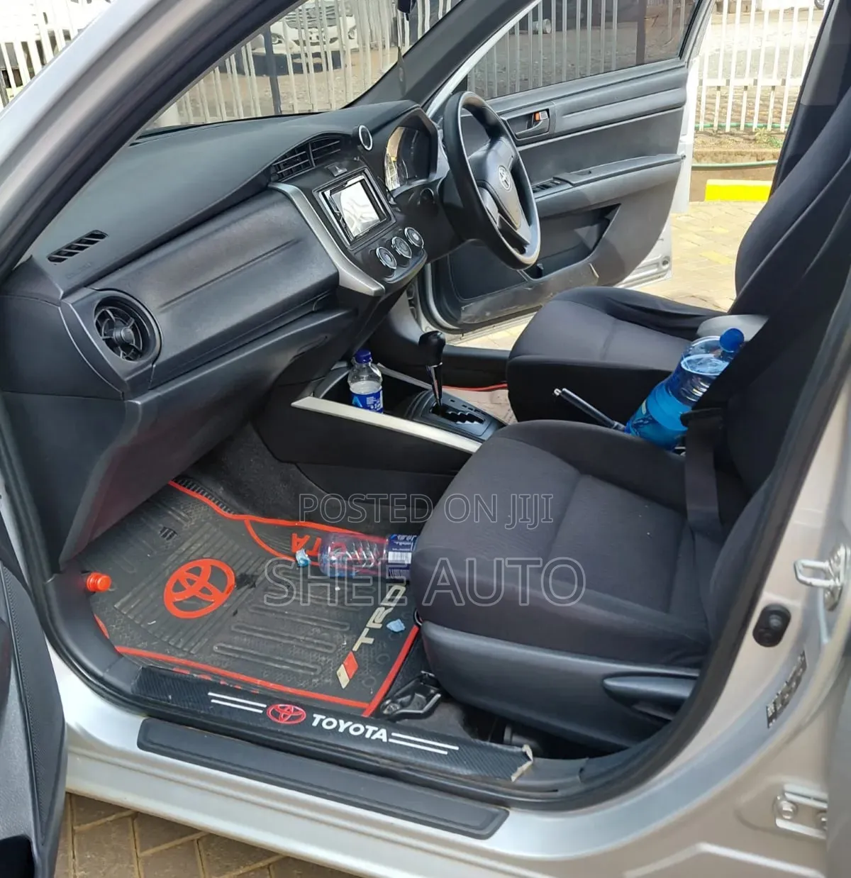 Toyota Corolla Fielder 1.5 Petrol FWD 2014 Silver