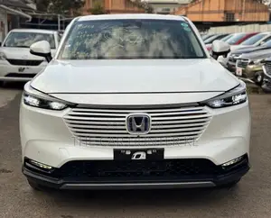 Honda Vezel 2022 White