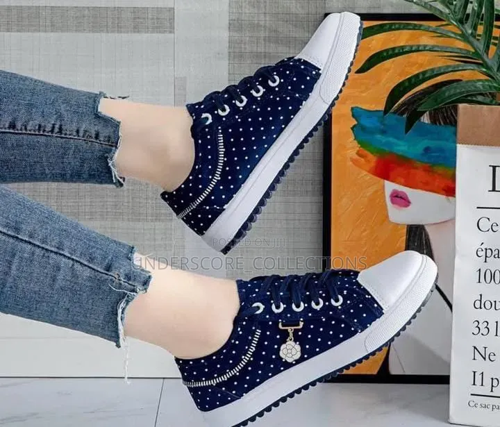 Polka-Dot Canvas Casual Pendant Sneakers