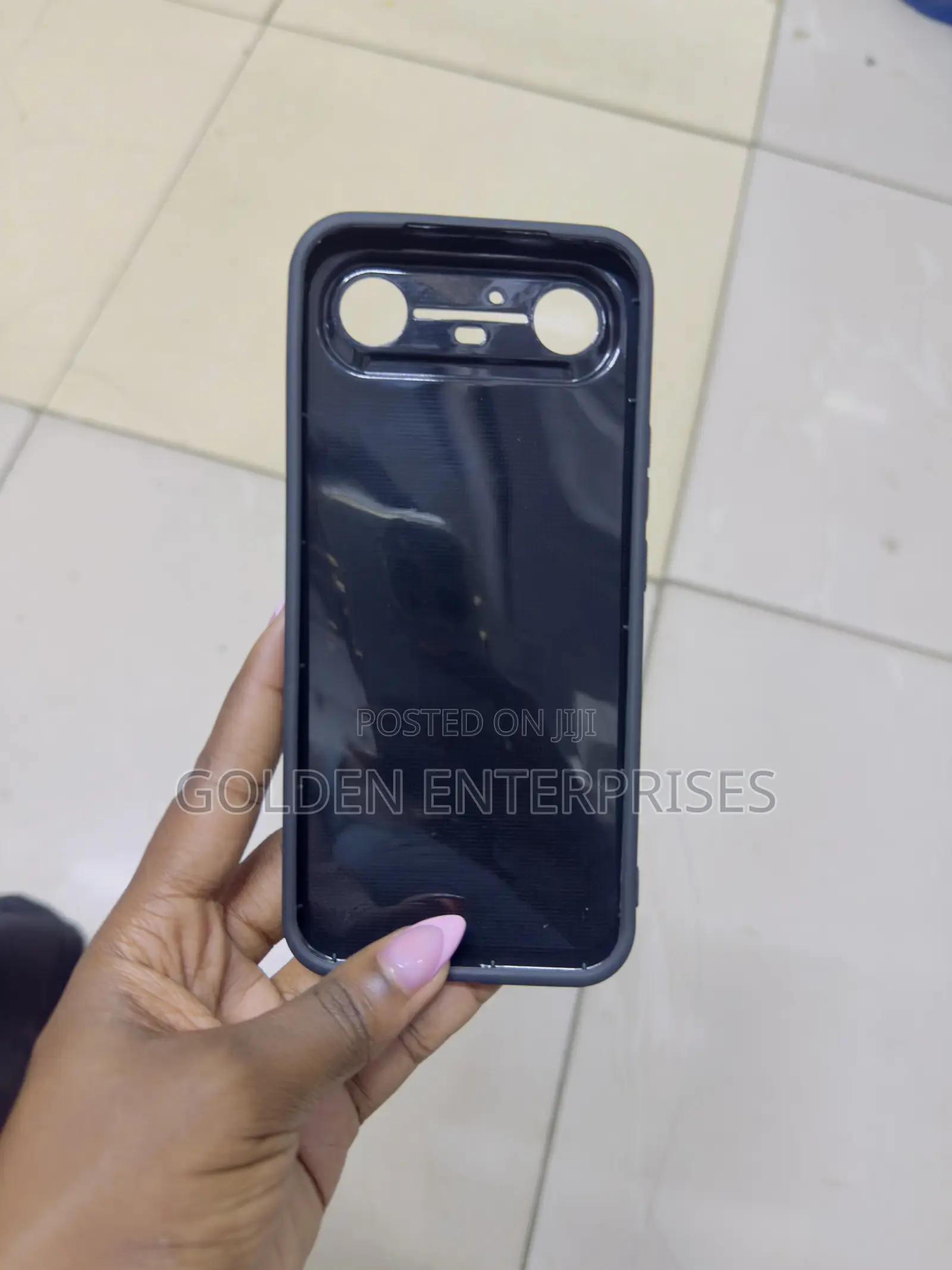 Black Tecno Spark Slim Cover