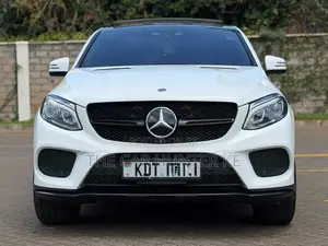 Mercedes-Benz GLE-Class GLE 350d 4MATIC 2018 White