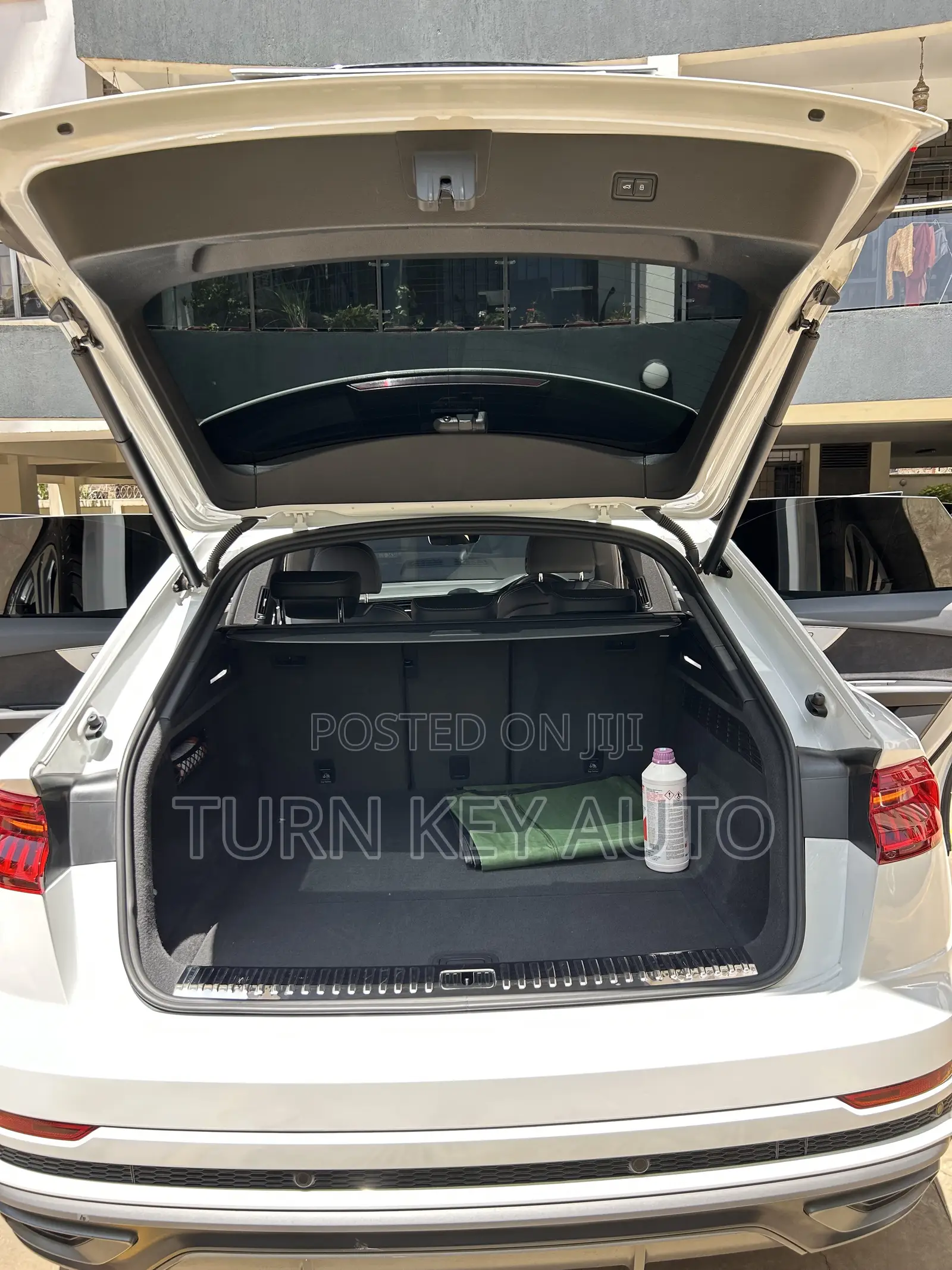 Audi Q8 3.0T Premium AWD quattro 2019 White