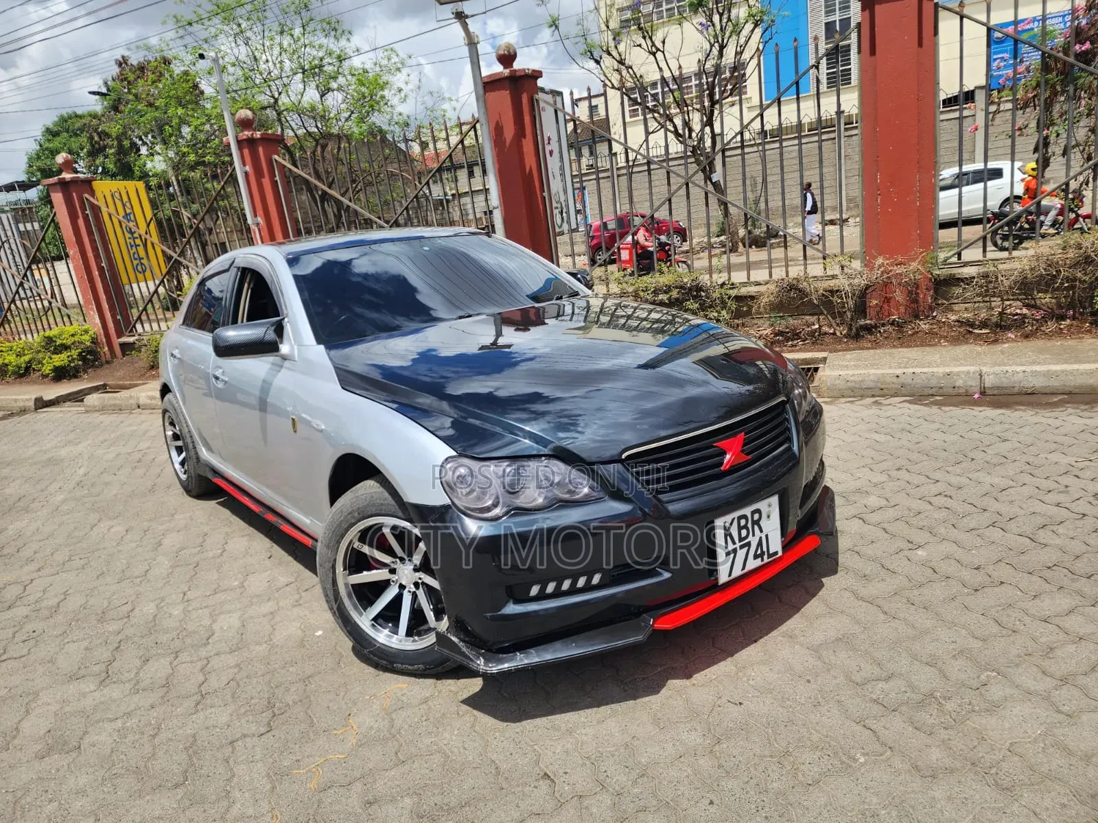 Toyota Mark X 2.5 RWD 2005 Silver