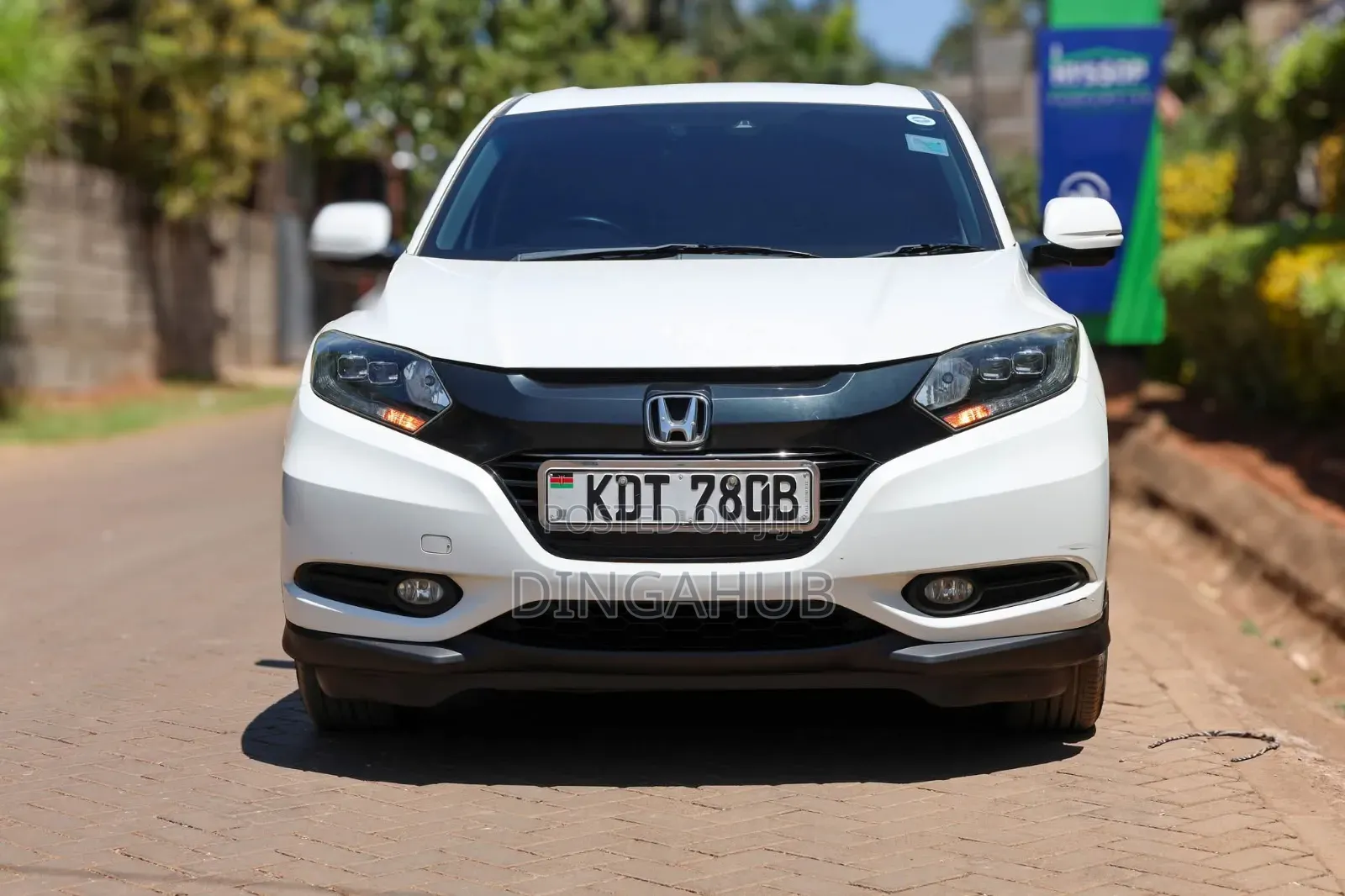 Honda Vezel 1.5 Hybrid 2WD 2018 White