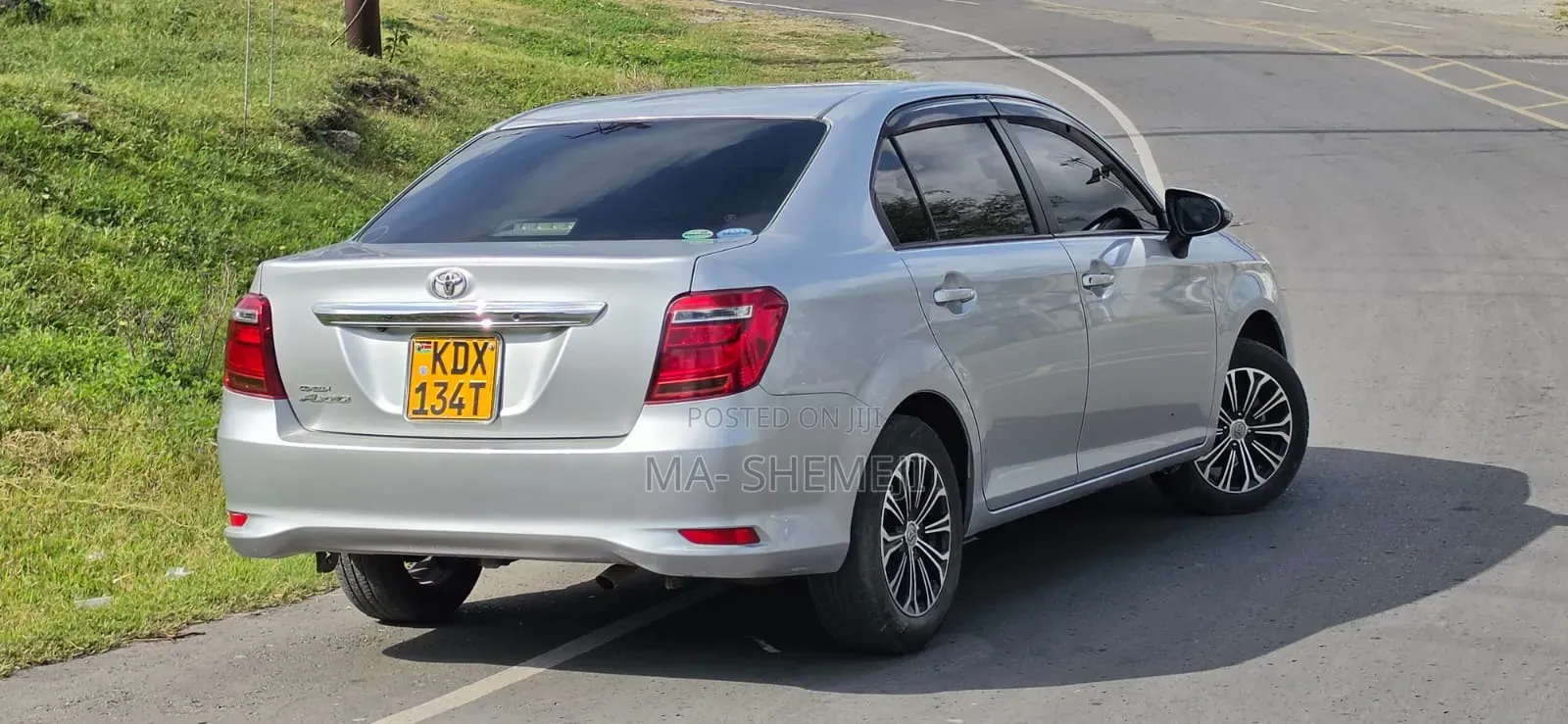 Toyota Axio 1.5 G 2WD 2019 Silver