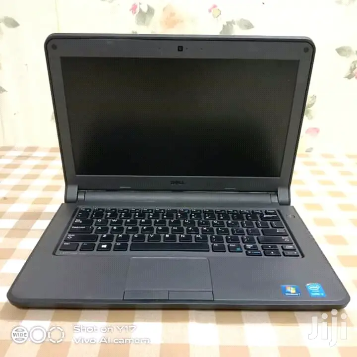 Laptop Dell Latitude 13 3340 4GB Intel Core I3 HDD 500GB