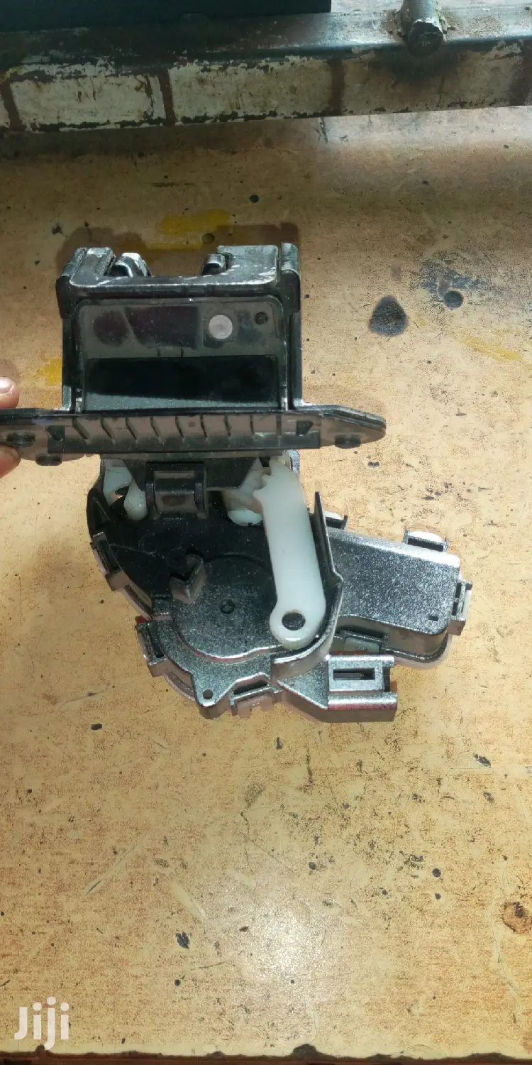 Ex Japan Boot Lock For Mazda Demio 2008 On Sale