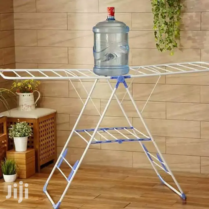 Outdoor Cloth Hanging Rack