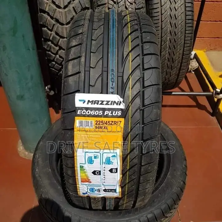225/45 ZR18 Mazzini Tyre