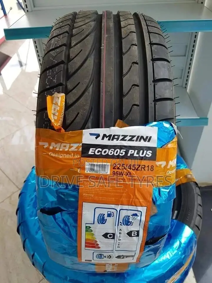 225/45 ZR18 Mazzini Tyre