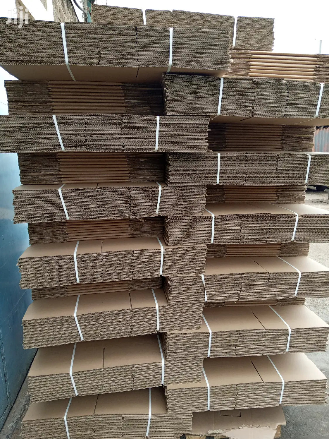 Large Production Of Carton Boxes