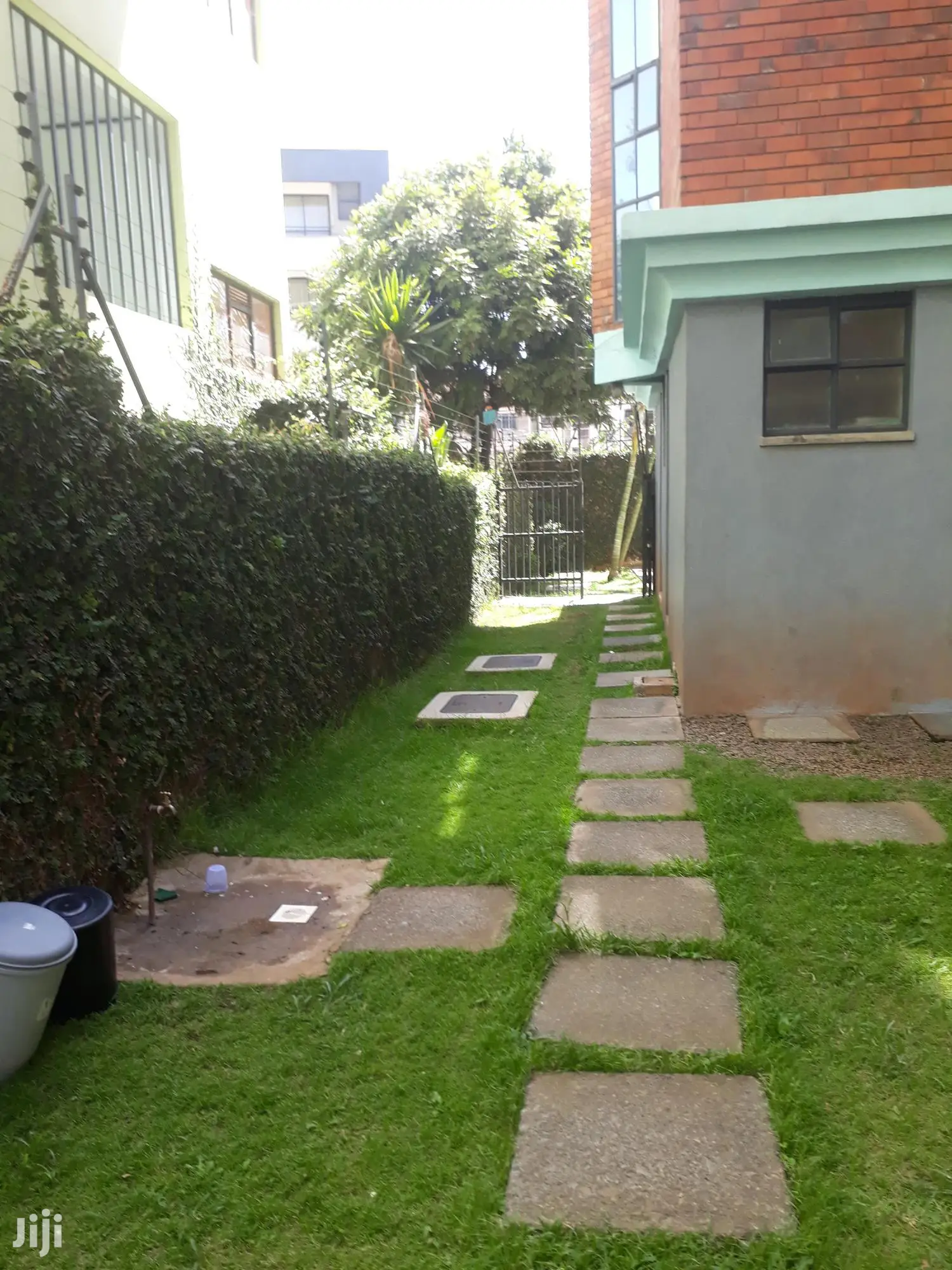 1&2 Bedroom Fully Furnished Apartment In Westlands For R