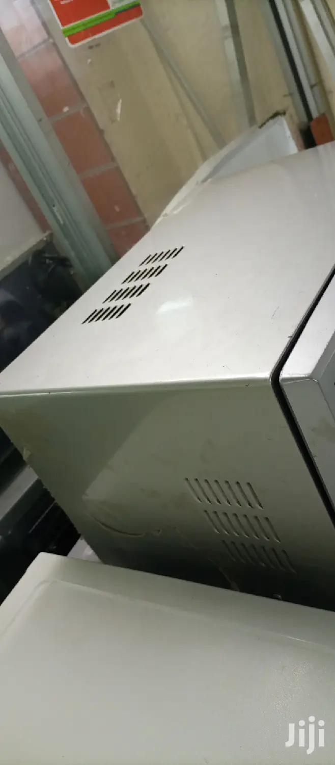 Microwave Oven