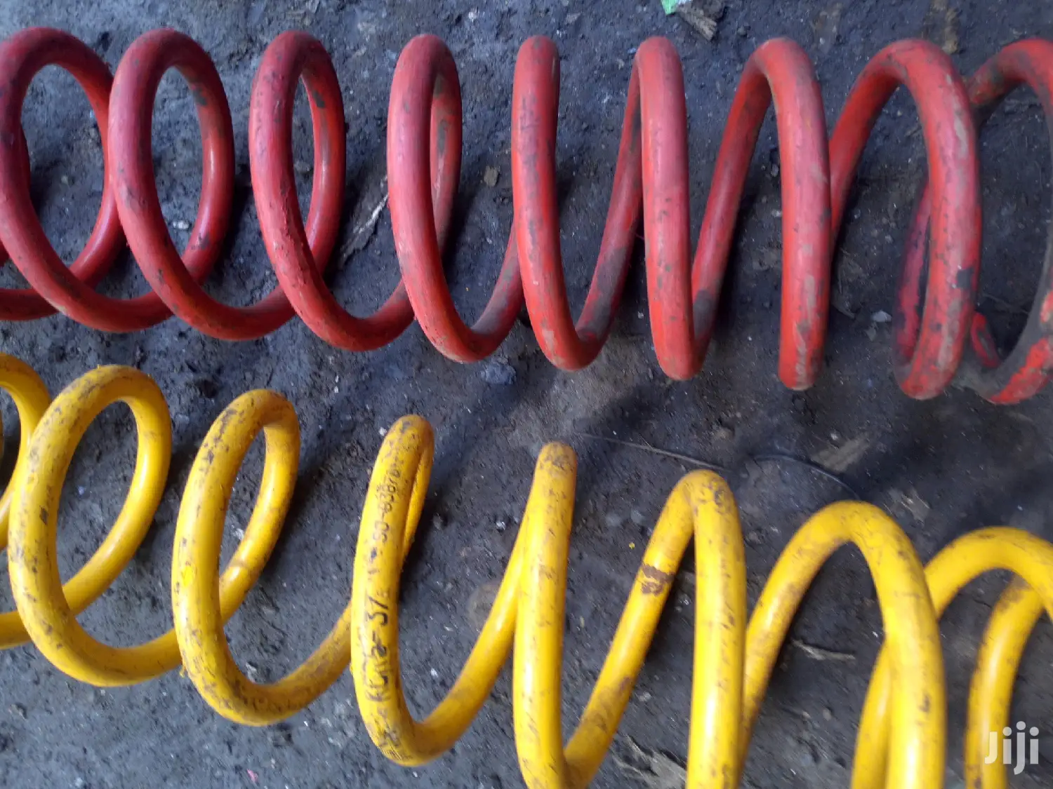 Heavy-duty Coil Springs For Mazda Demio