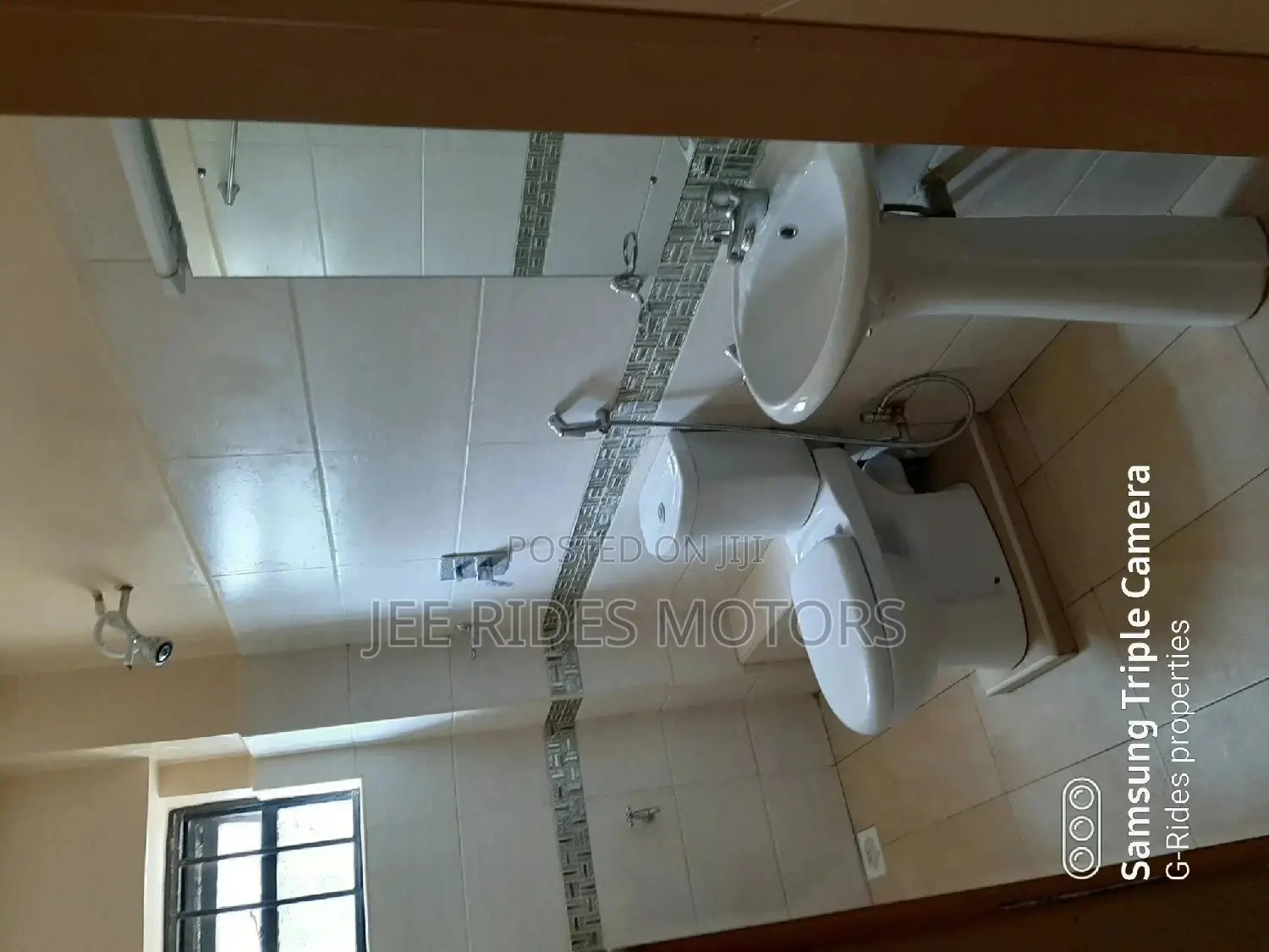 2 Bedrooms Apartment For Sale