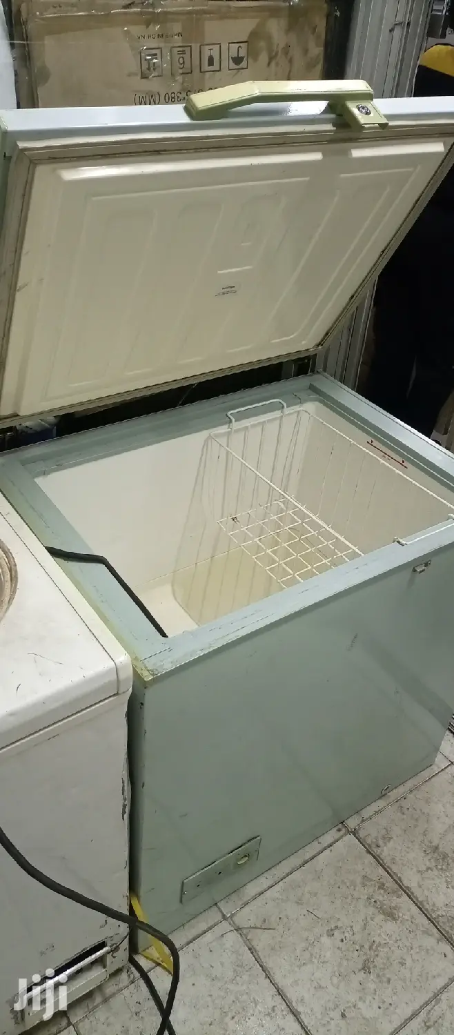 Sanyo Deep Freezer