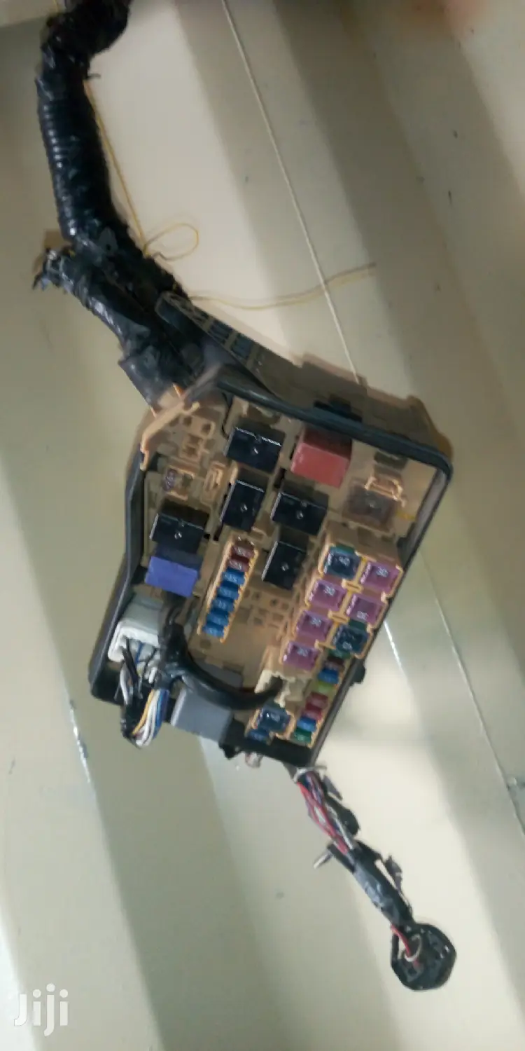 Ex Japan Fuse Box for Noah on Sale