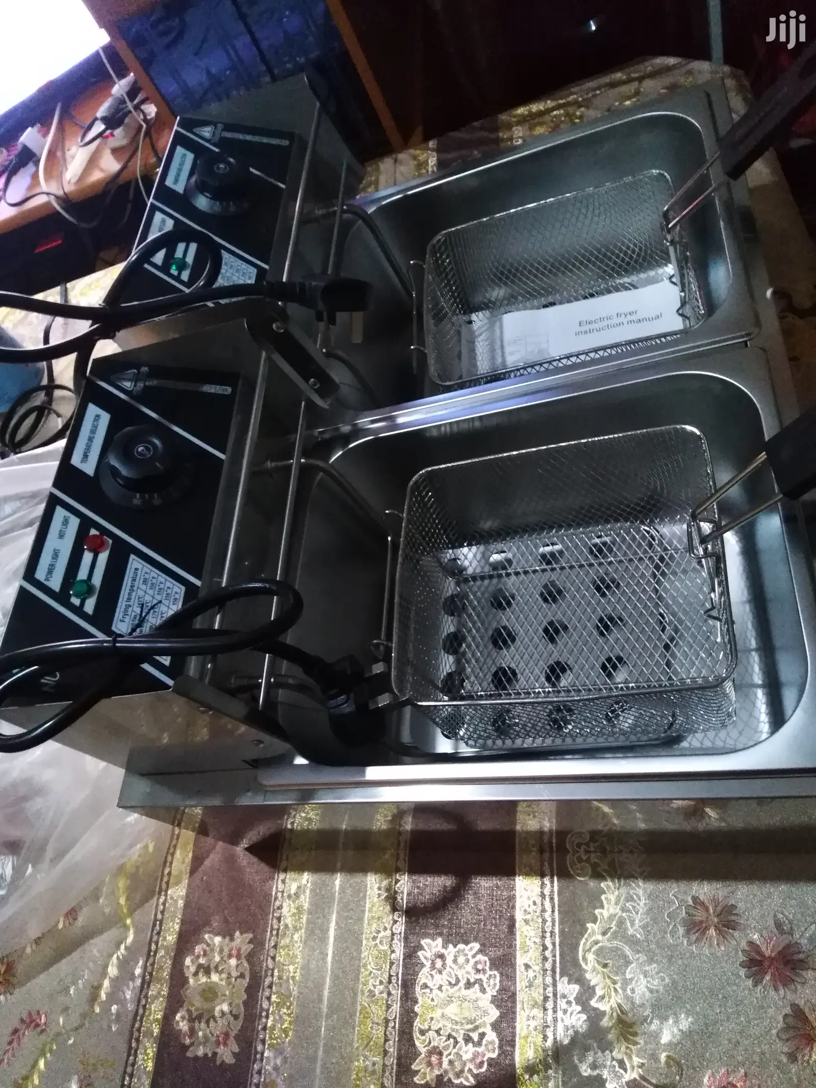 Chip's Deep Fryer Double Imported for Small Start-Up Busines